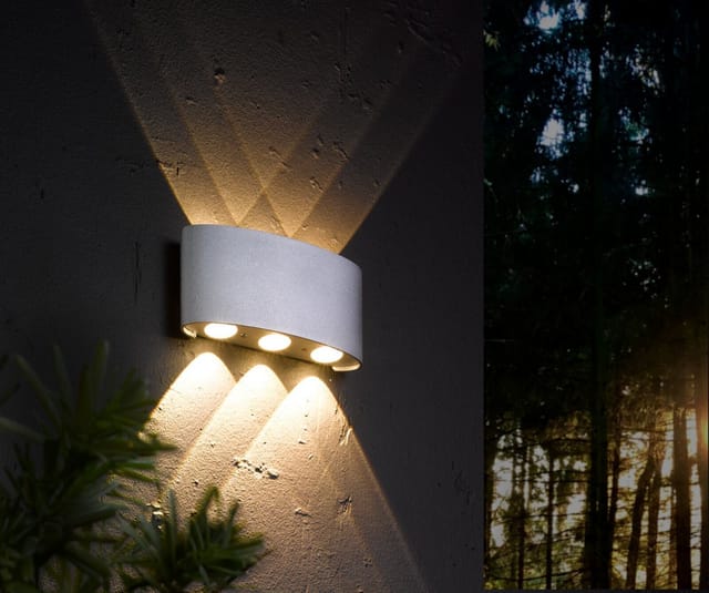 Paul Neuhaus LED-Wandleuchte Carlo Silber 17 cm x 4 cm