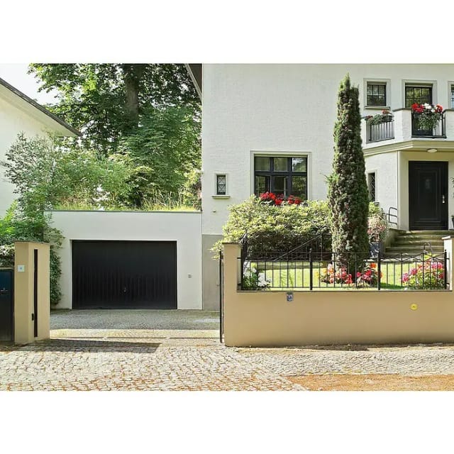 Hörmann Berry-Schwingtor N80 Motiv 902 Anthrazit 300 cm x 212,5 cm