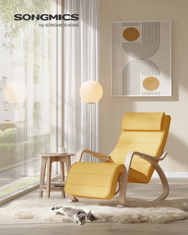 Songmics Schaukelstuhl mit Armlehnen Birkenholz 67 x 121,5 x 84 cm Gelb-Natur
