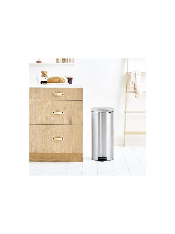 Brabantia Treteimer NewIcon 30, Matt Steel