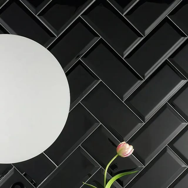 Wandfliese Facette Metro Schwarz glänzend glasiert 10 cm x 20 cm