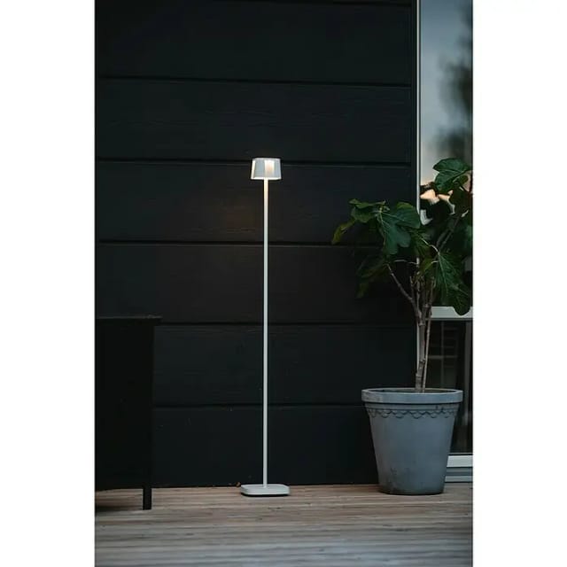 Konstsmide LED-Stehleuchte Nice USB Weiß 120 cm x 17 cm