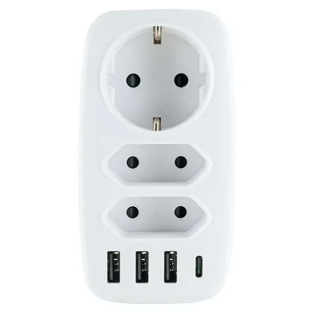 Schwaiger Adapter Schutzkontakt/Eurostecker