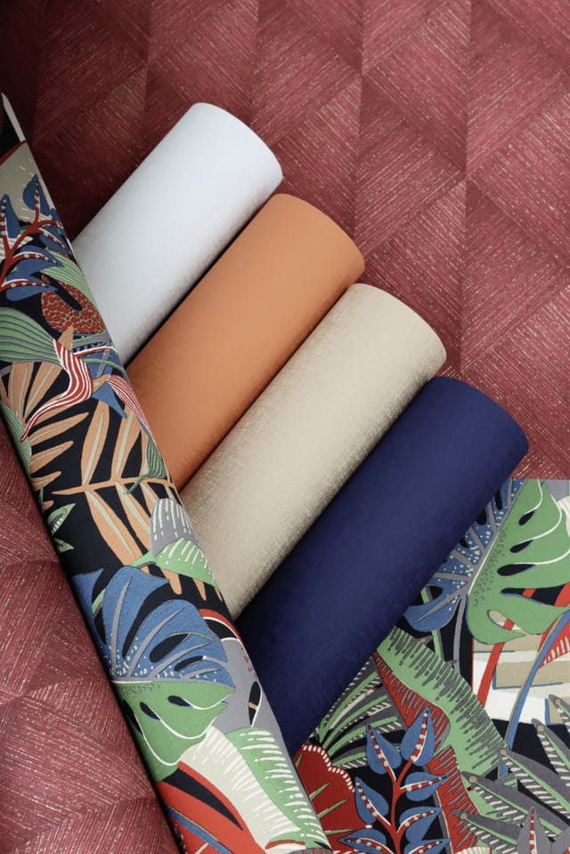 Rasch Vliestapete Tropical House 687576 Uni Mattgold 10,05 m x 0,53 m