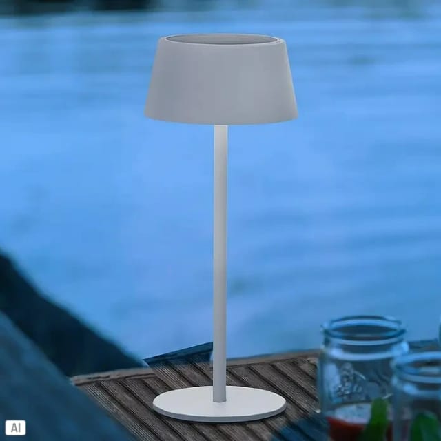 Brilliant Akku-Tischleuchte Picco mit Solar 30 cm Weiß