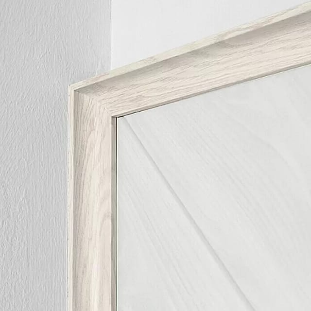 Hohlkehlleiste Esche Weiß foliert 22 mm x 22 mm Länge 2600 mm