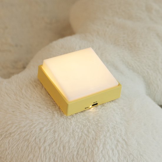 Nachtlicht Mit Kippschalter，usb-aufladbar，magnetischer Timer-funktion. Geeignet Für Den Nachttisch Im Schlafzimmer
