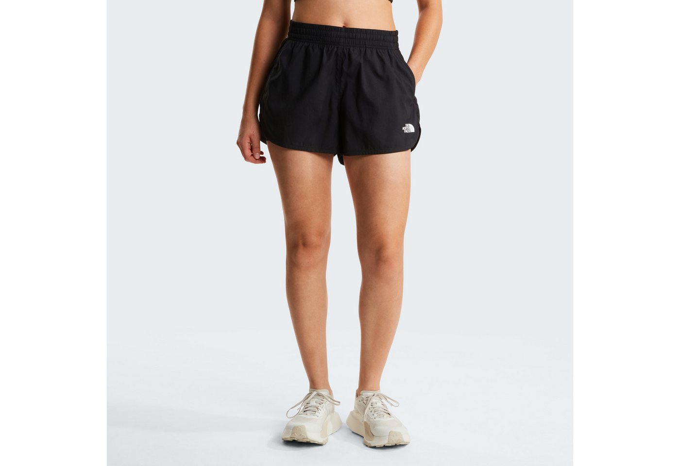 The North Face Trainingsshorts W FLEX 2 IN 1 SHORT sportlicher Stil, schnell trocknend, atmungsaktiv, für Erwachsene Bild 2