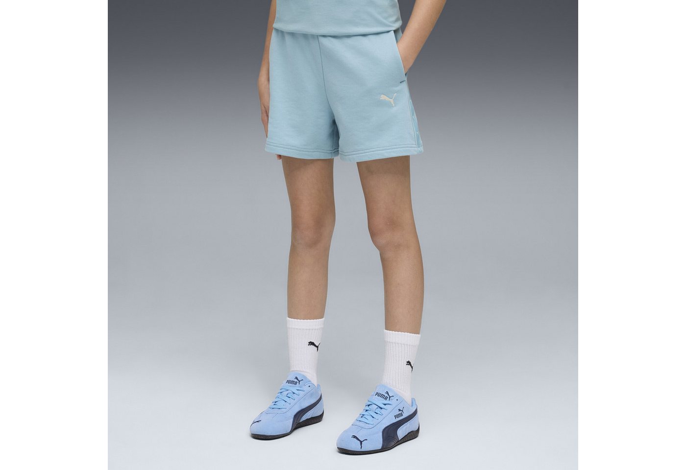 PUMA Sporthose Essentials Tape High-Waist Shorts Mädchen Bild 3