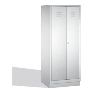C+P Putzmittel-Spind Classic auf Sockel, 2 Abteile, H1850xB810xT500mm Front Lichtgrau Korpus Lichtgrau
