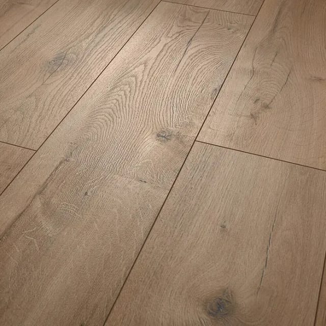 EGGER Laminat 'NatureSense' EL2077 Loja Eiche braun 8 mm