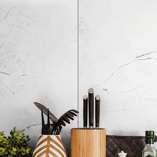 Kronoflooring Wandpaneel 'Rock the Wall' Carrara weiß 265 x 123 x 0,4 cm