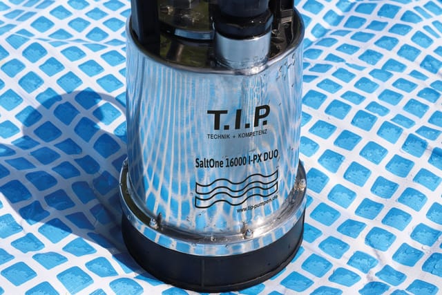 T.I.P. Salzwasser-Tauchpumpe 'SaltOne 16000 I-PX DUO' 900 W 16000 l/h