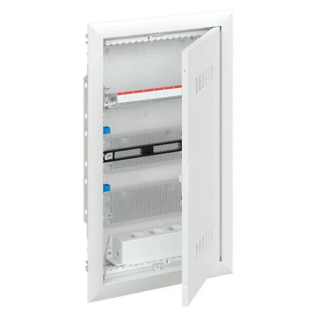 Striebel&amp;John Mediaverteiler 3-reihig m.PatchPanel+Tür UK636MV