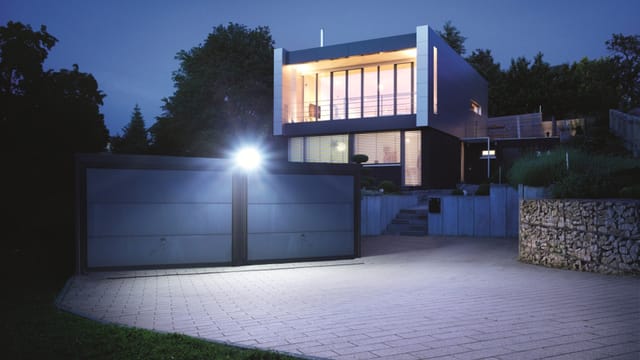 Steinel Sensor-LED-Strahler 3000 K XLED home 2 XL S SW - 30049