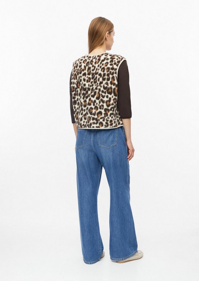 s.Oliver Funktionsweste Indoor-Weste Teddy-Weste mit Leo-Muster im Relaxed Fit