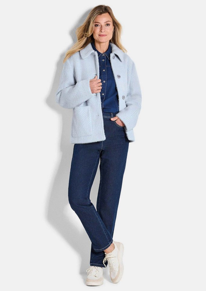 GOLDNER Outdoorjacke Flauschige Winterjacke mit Hemdkragen Karojacke mit Knopfleiste, Taschen und Langarm