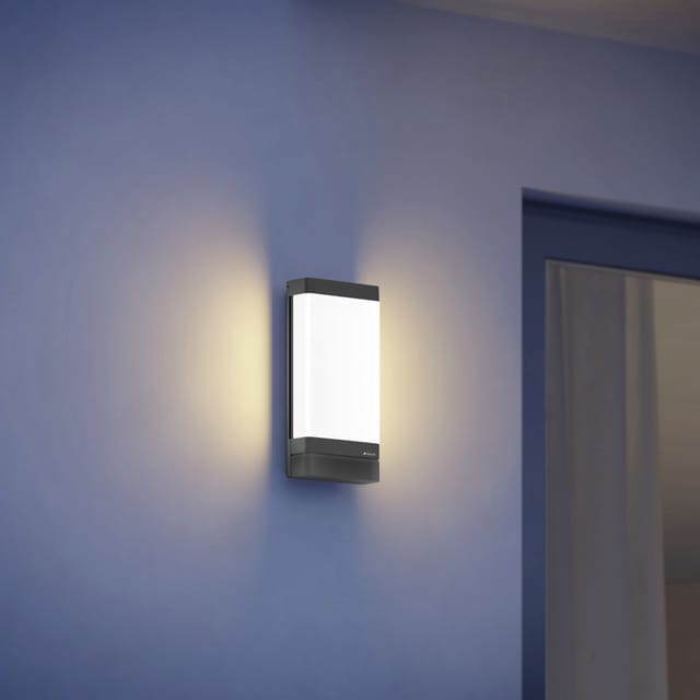STEINEL 068714 - Wandleuchte, 6,6 W, 566 lm, 3000 K, Bluetooth®