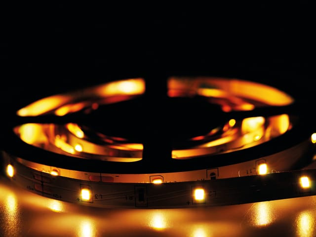 BLULAXA 49274 - LED Stripe SET 9,5W 700 lm WW 3 m