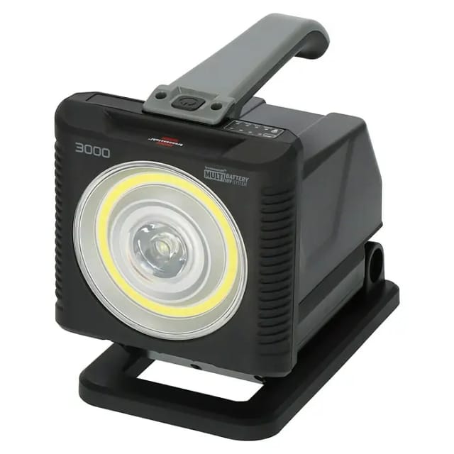 BRE 1173730000 - LED-Arbeitsleuchte Multi Battery, 20 W, 1140 + 2160 lm, für 18 V