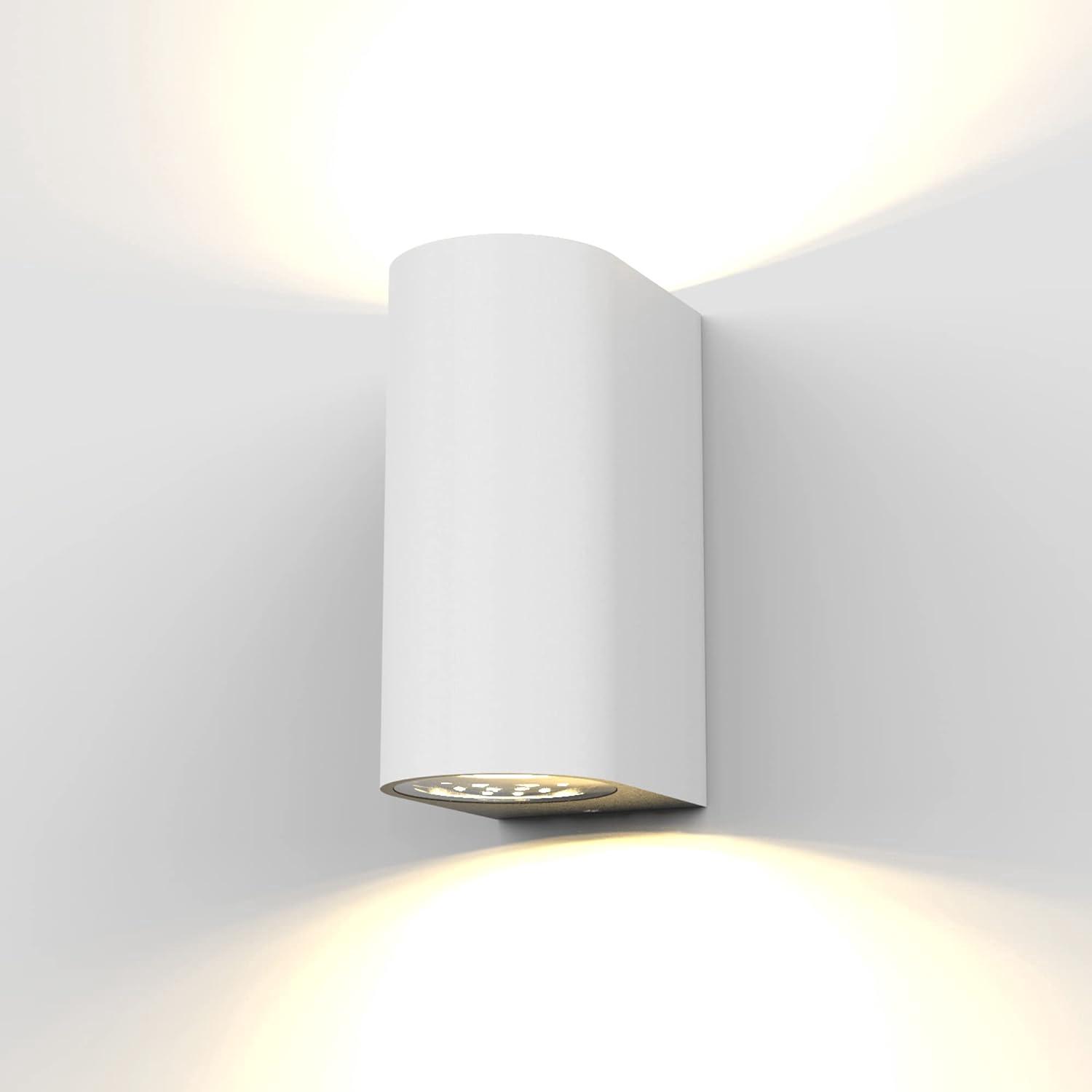 Moderne Weiße Led-wandleuchte Für Den Innen- Und Außenbereich, Gu10-sockel, 2 Strahler À 400 Lm, Garten-, Terrassen- Und Garagenbeleuchtung, Schutzart Ip44, 2 X 5 W