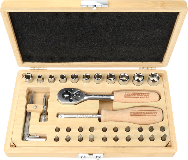 MAN 29000 - Werkzeugsatz, im Bambuskoffer, 41-teilig