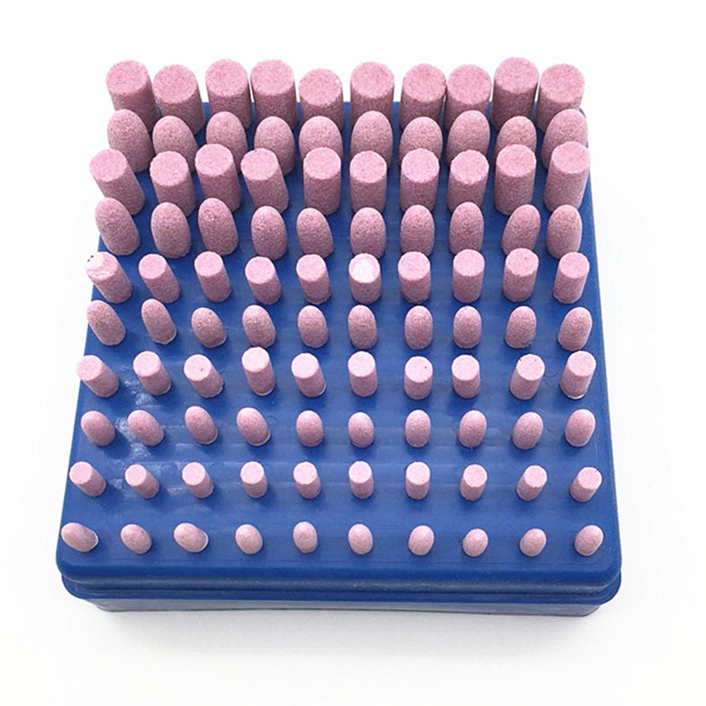 Set Mit 100 Rotierenden Schleifscheiben Zum Polieren Und Schleifen, Ideal Für Heimwerkerarbeiten, Gravuren Und Schneidarbeiten.