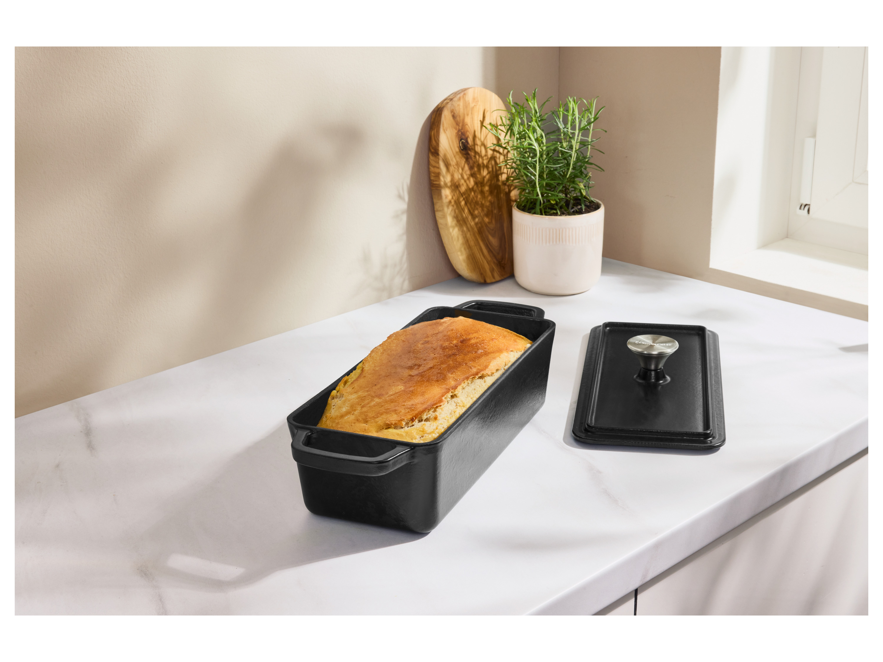 SILVERCREST® Premium-Gusseisenbrottopf / Premium-Gusseisenbrotbackform (Rechteckig, Schwarz) Bild 3