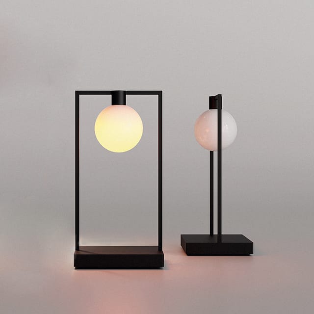 Artemide Curiosity Sphere LED Akkuleuchte braun / schwarz