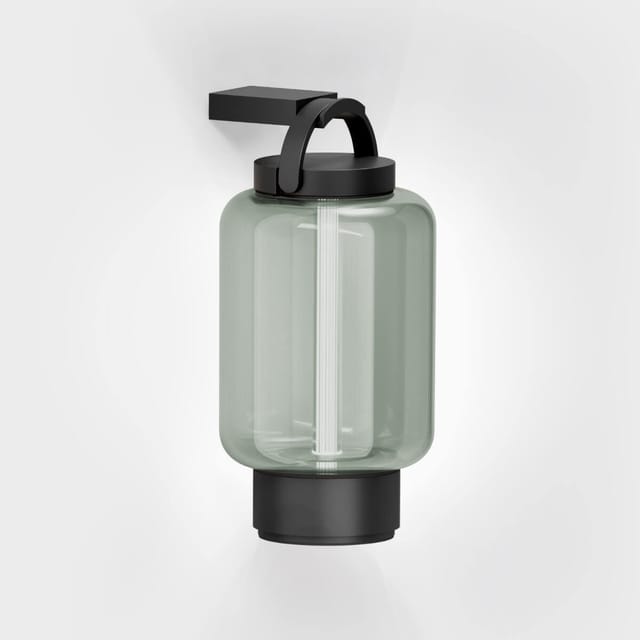 IP44.DE Qu LED Akkuleuchte mit Hook Wandhalterung jet black (schwarz), Glas: Jade