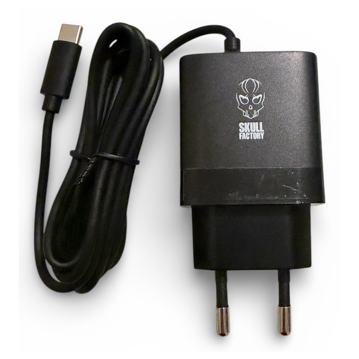 Skull Factory Sf-acc0107 Ladegerät Für Mobilgeräte Universal Schwarz Ac Schnellladung Drinnen