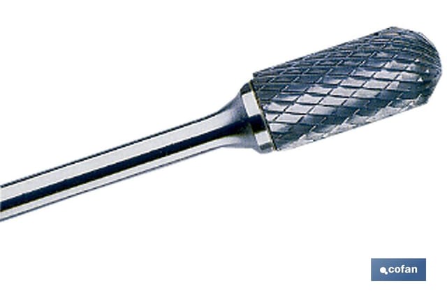 Zylindrischer Rotationsfräser mit 6 mm Radius.