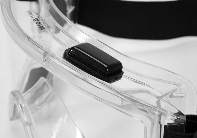 Schutzbrille mit entlüftungen YT-73831 yato