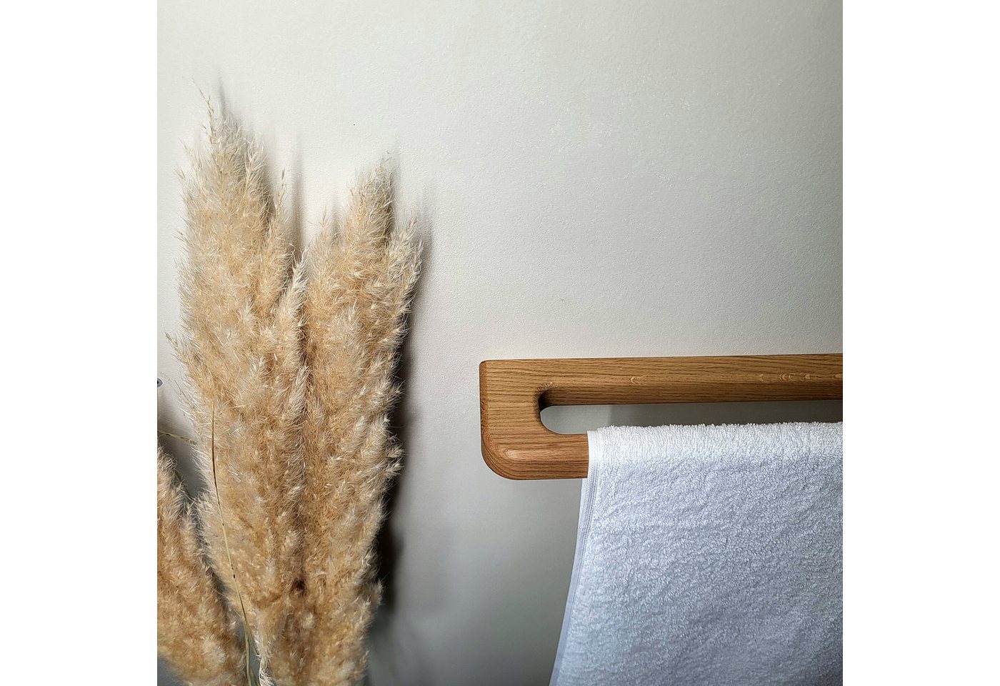ScandiHooks Handtuchhalter Großer Handtuchhalter aus massivem Eichenholz Bild 4