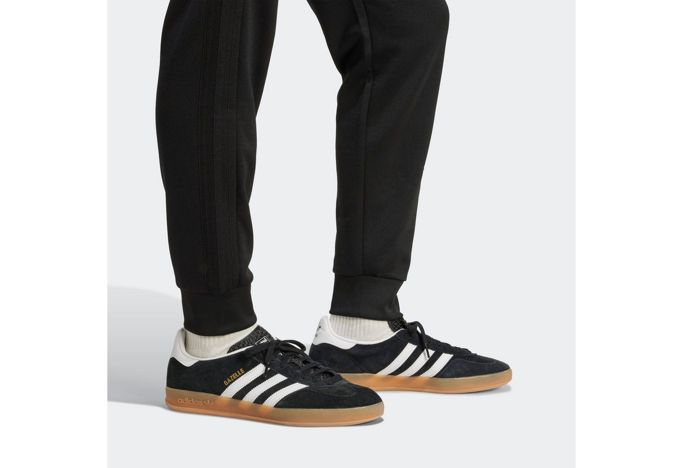 adidas Originals Sporthose SST TP (1-tlg) schmale Passform, mit elastischem Bund und Kordelzug Bild 2