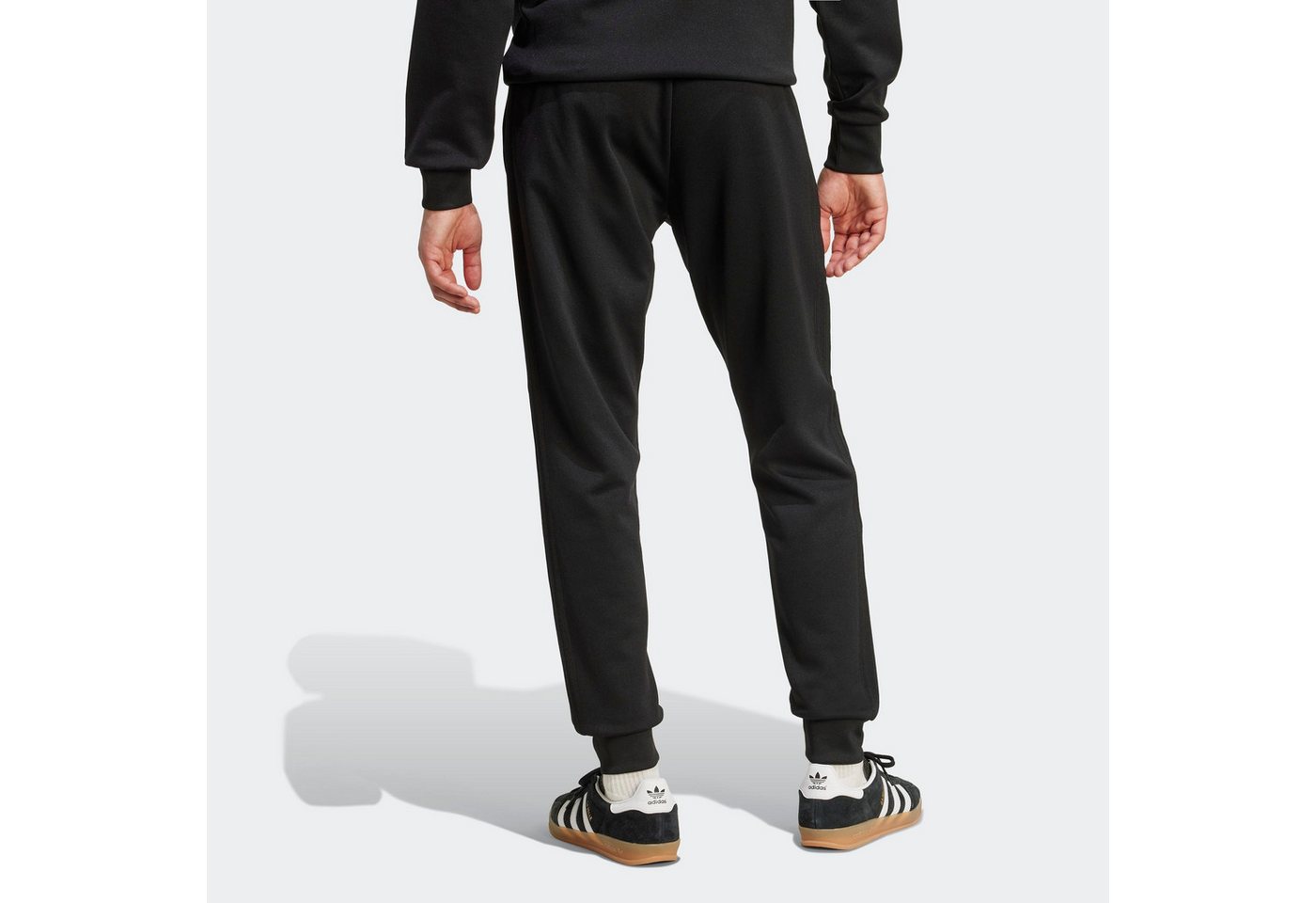 adidas Originals Sporthose SST TP (1-tlg) schmale Passform, mit elastischem Bund und Kordelzug Bild 4