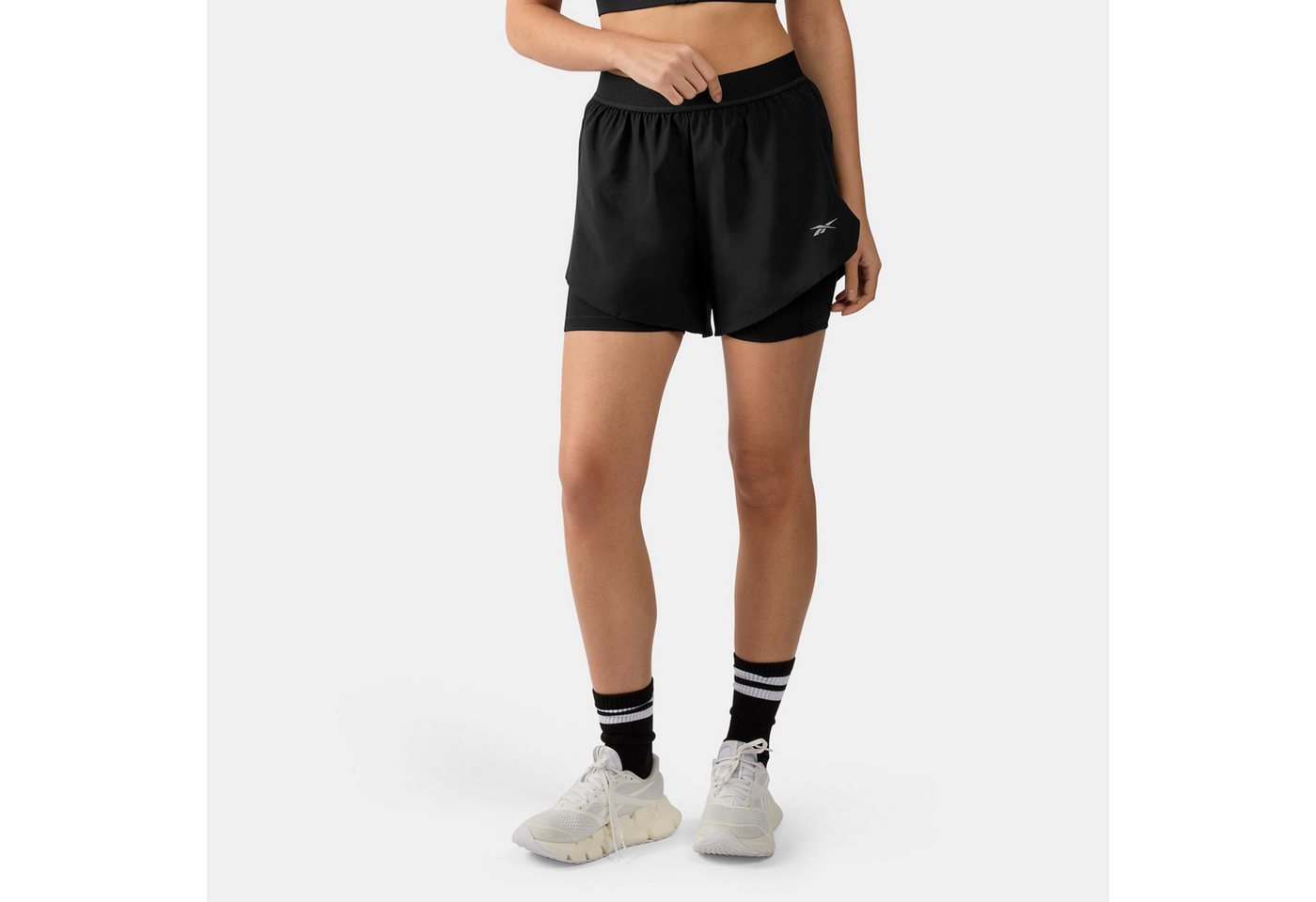 Reebok Laufshorts RUNNING 2 IN 1 SHORT für Laufaktivitäten geeignet, sportlicher Stil