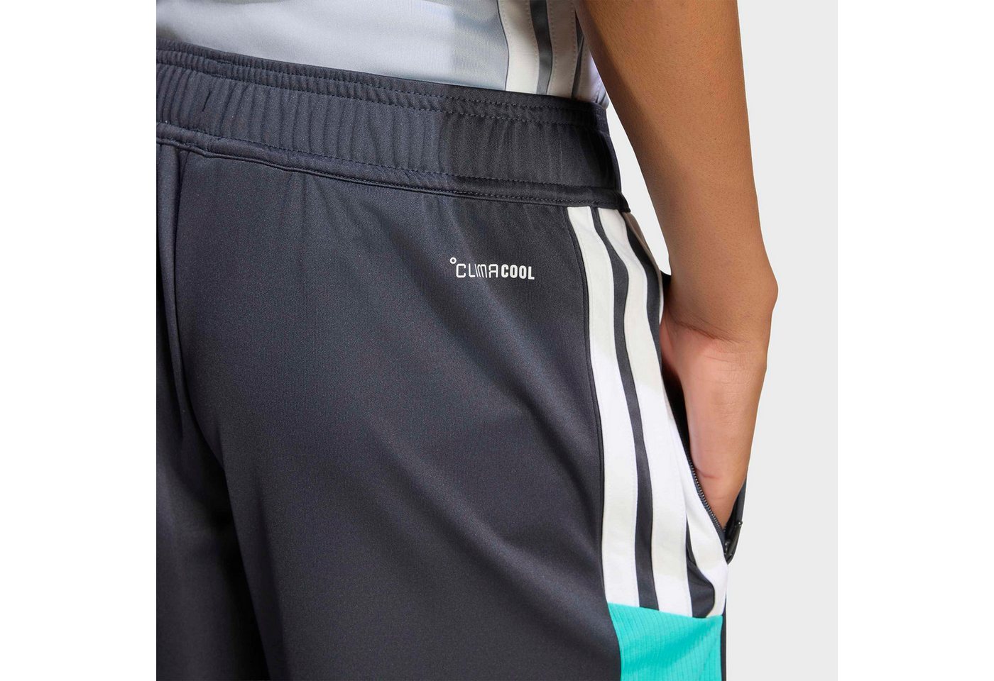 adidas Performance Trainingsshorts TIRO 26 ESSENTIALS KIDS Bild 5
