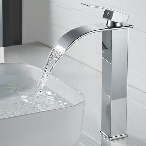Silberne, Moderne Waschtischarmatur Mit Hohem Wasserfall, Elegante Badarmatur, Einhebel-waschtischarmatur Aus Messing Mit Warm- Und Kaltwasseranschluss