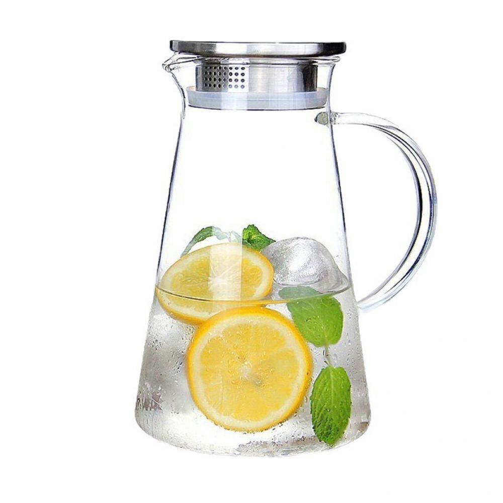 2-liter-wasserflasche Und Dreieckiger Wasserkrug – 2-liter-wasserflasche Und Dreieckiger Wasserkrug