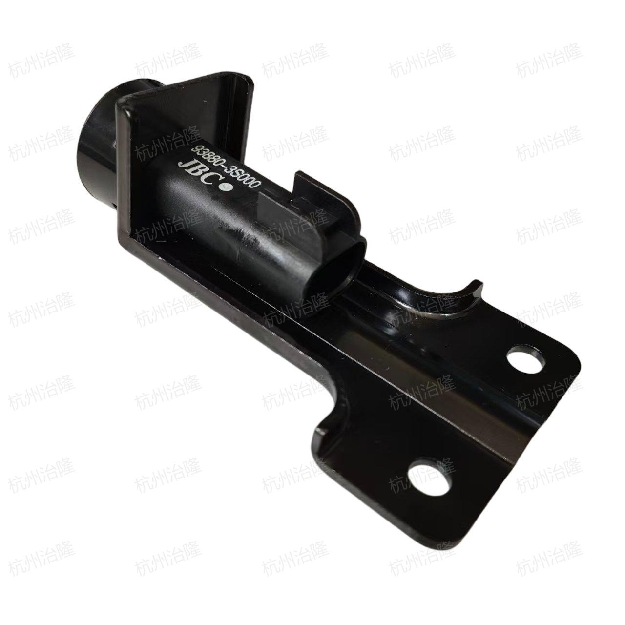 938802s000 93880-2s000 Ist Ein Haubenverriegelungs-alarmschalter, Der Für Moderne Sonata 8-motoren Geeignet Ist.