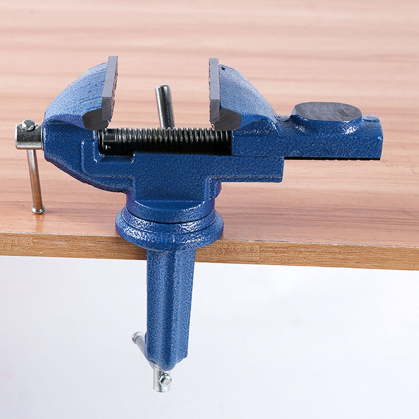 Schraubstock Aus Legiertem Stahl, 300 Kg Spannkraft, 70 Mm Backen, Rutschfeste Unterlage, Blau, Für Die Holzbearbeitung, Robuste Tischmontage.