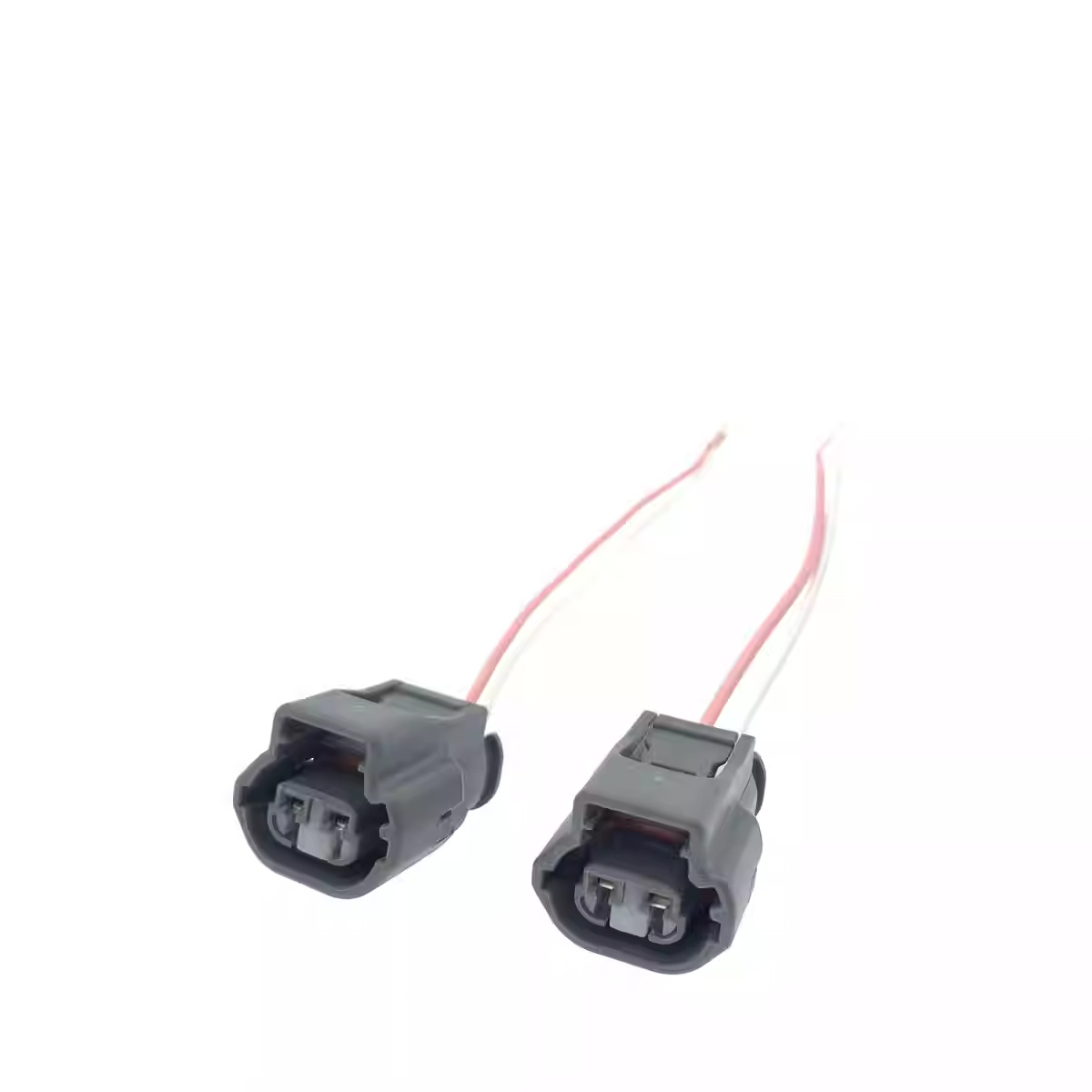 Dj7023ya-2.2-11/21 Ist Ein Wasserdichter Stecker, Der Für Universelle 2p-steckstecker Geeignet Ist.