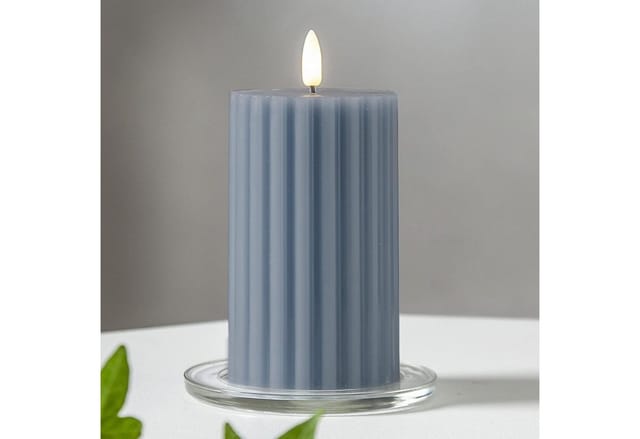 Star Trading - led Wachskerze Flamme Stripe Batterie Timer blau 15x7,5cm