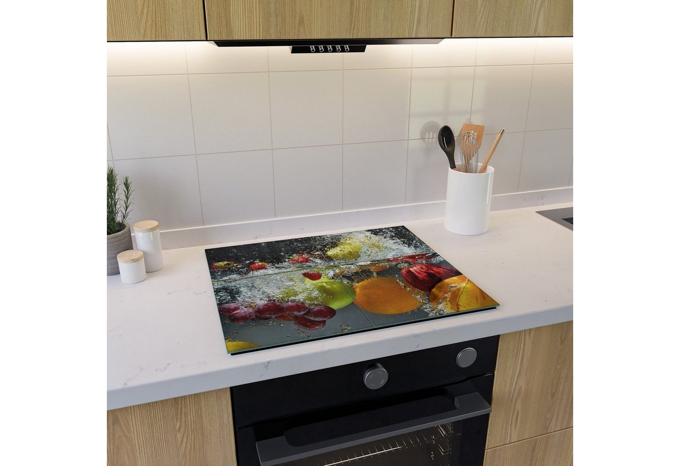 Wallario Herd-Abdeckplatte Früchte im und unter Wasser - Splashing Fruits, ESG-Sicherheitsglas, (Glasplatte, 2 tlg., inkl. 5mm Noppen), verschiedene Größen Bild 5