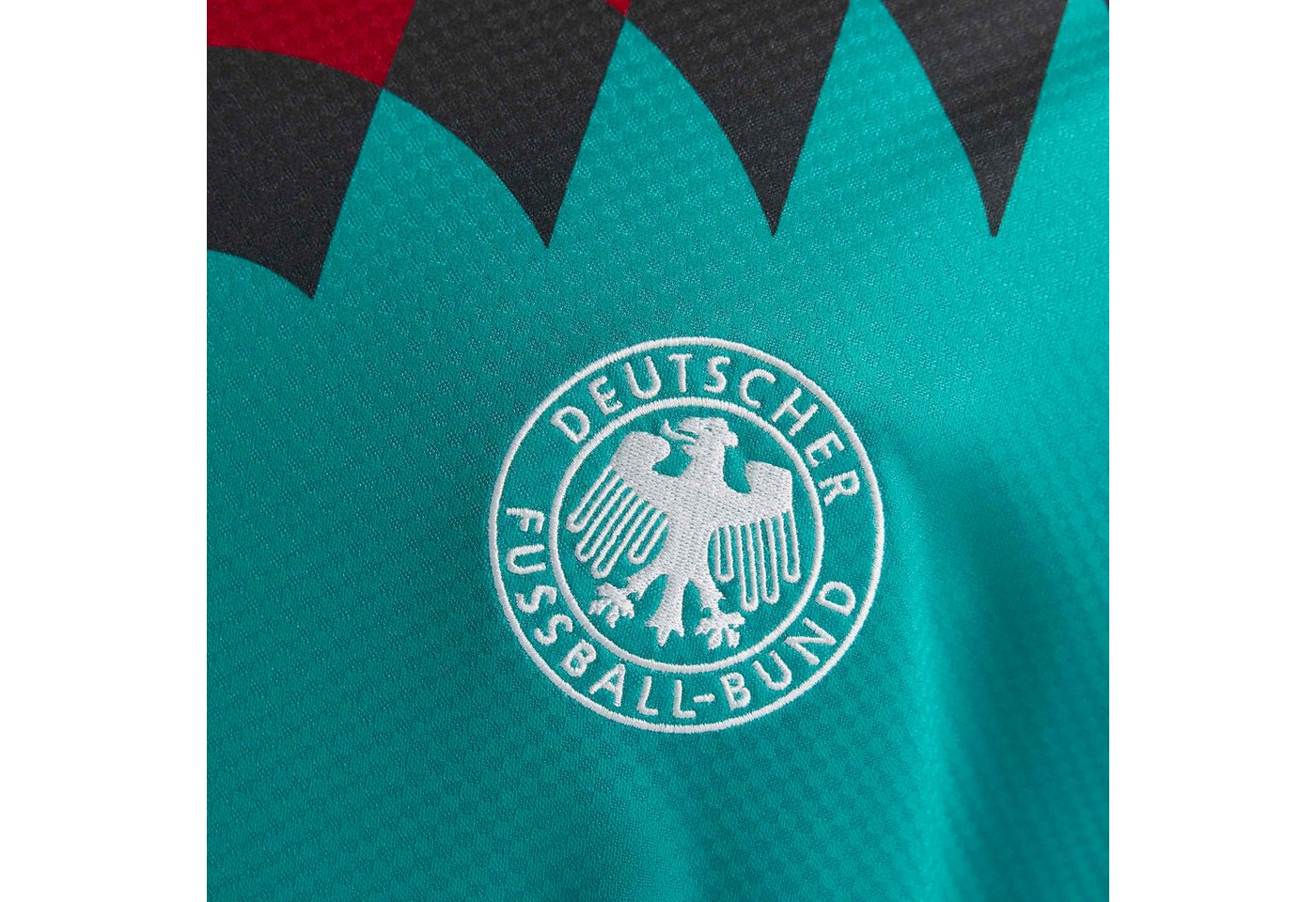 adidas Performance Fußballtrikot DFB A JSY 94 mit V-Ausschnitt, lockerer Schnitt, aus Jacquard-Strickmaterial