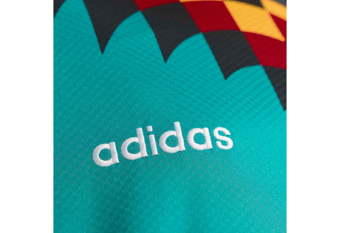adidas Performance Fußballtrikot DFB A JSY 94 mit V-Ausschnitt, lockerer Schnitt, aus Jacquard-Strickmaterial Bild 3