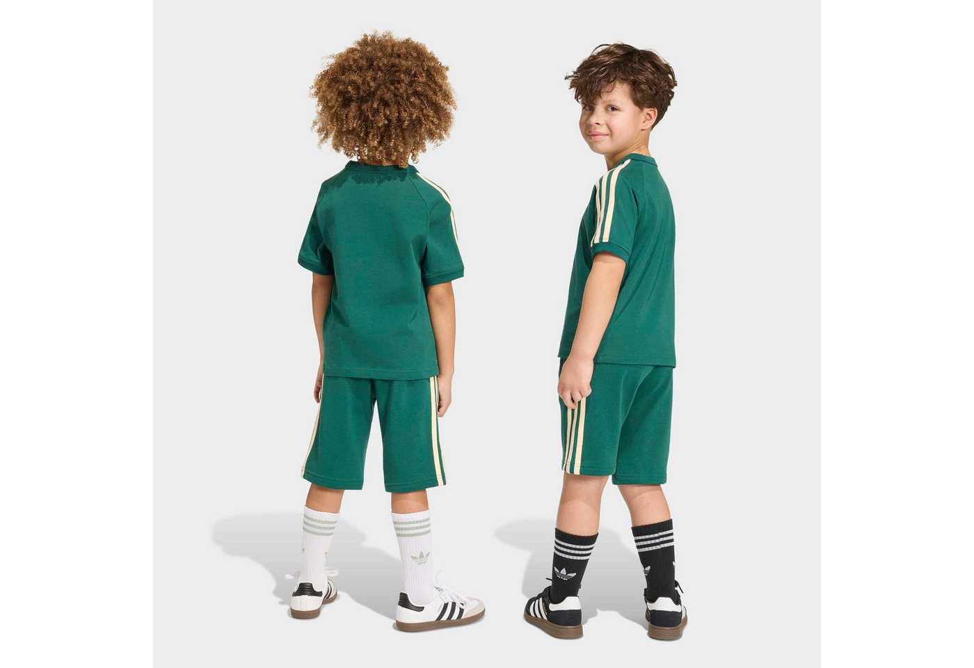 adidas Originals Trainingsanzug 3-STREIFEN SET AUS UND (2-tlg) Bild 4