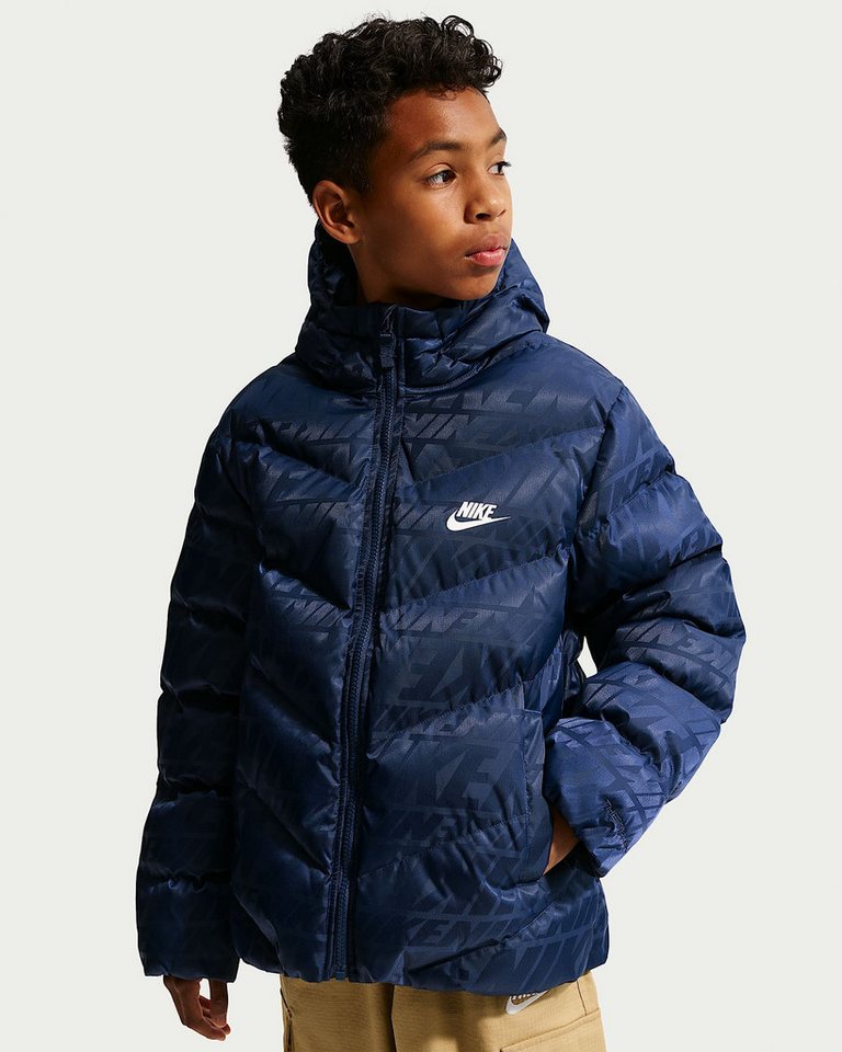 Nike Sportswear Outdoorjacke Nike Sportswear Big Kids' Therma-FIT Loose Puffer Jacket mit sportlichem Look Bild 2