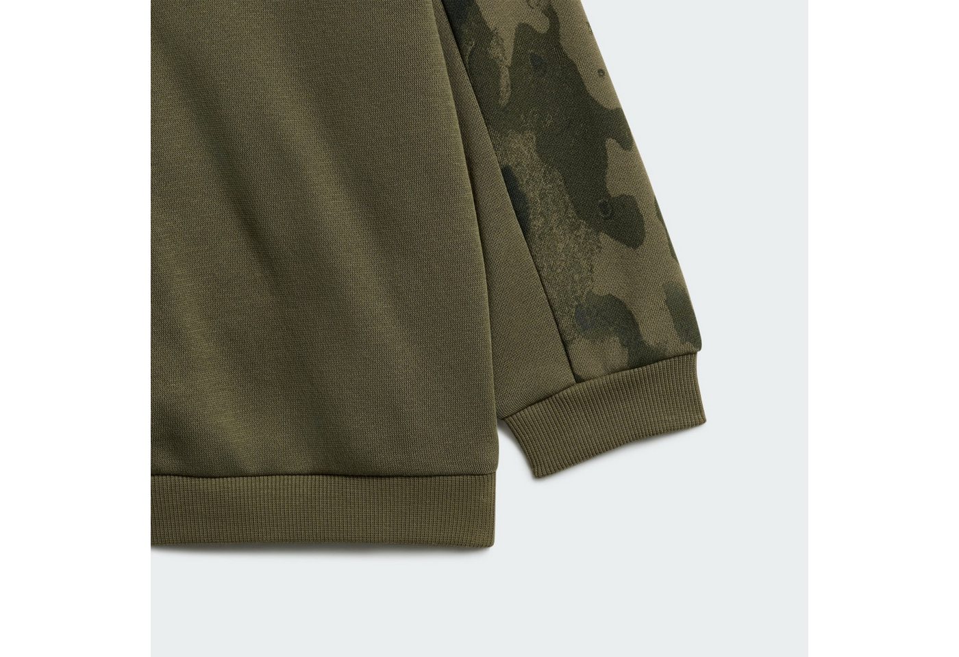 adidas Sportswear Trainingsanzug SEASONAL ESSENTIALS CAMO KIDS JOGGINGANZUG, FLEECE (1-tlg) Bild 3